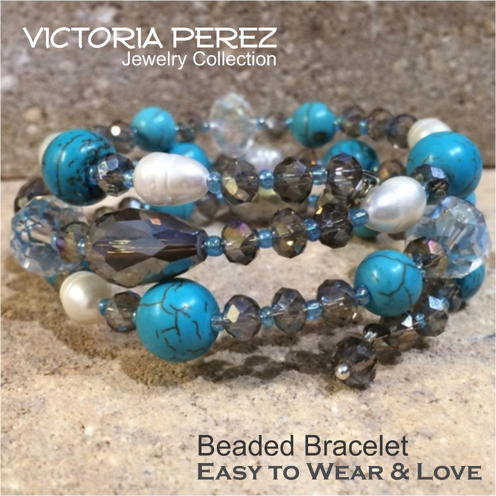 Beaded Bracelet / Turquoise, Pearls, Crystal Glass